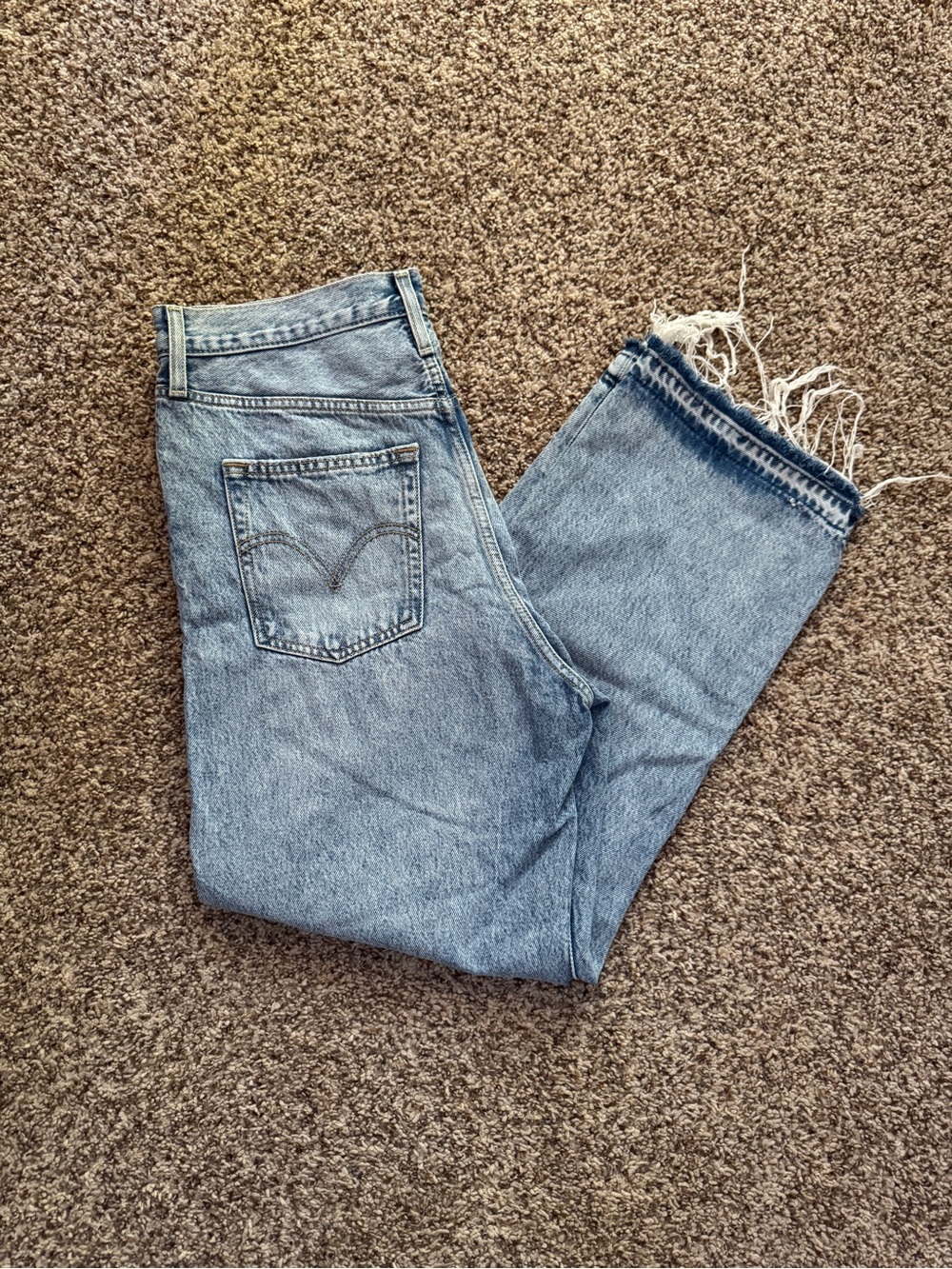 Levi's Women's Ribcage Ankle Straight Leg Jeans